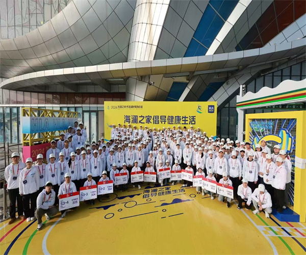 秋風(fēng)暢跑，服務(wù)相伴-學(xué)校志愿者助力2024環(huán)蠡湖半程馬拉松